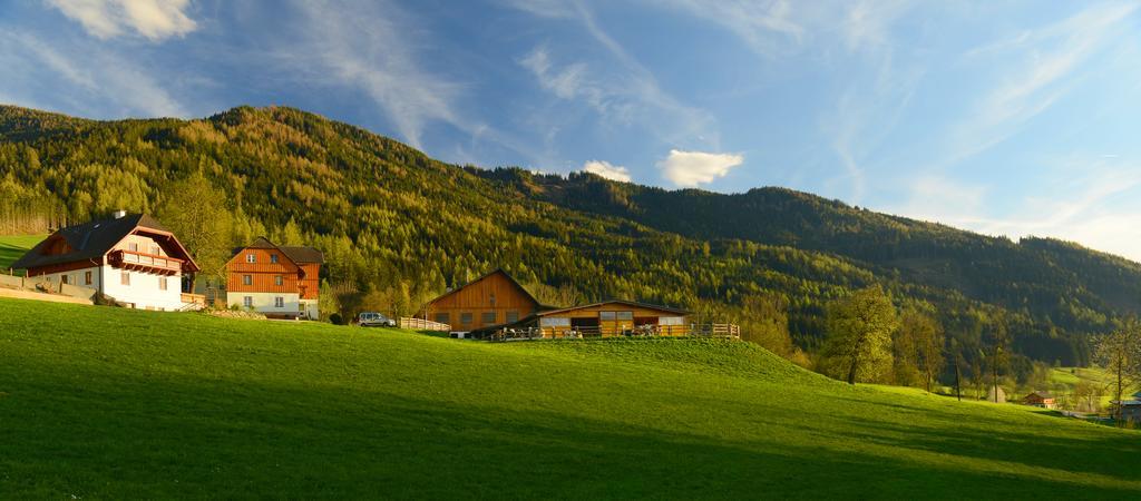 Вилла Huettstaedterhof Familie Poetsch Айген  Экстерьер фото